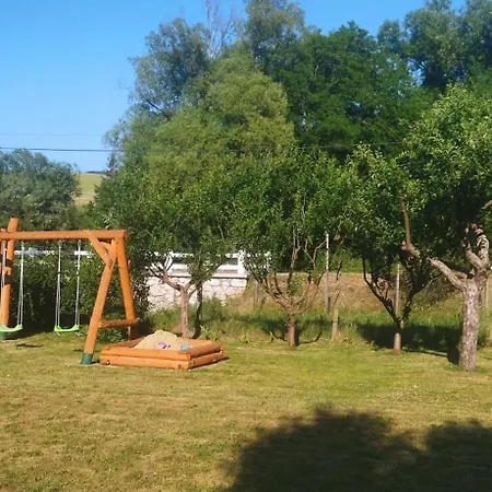 Koos Vendeghaz ゲストハウス 3*